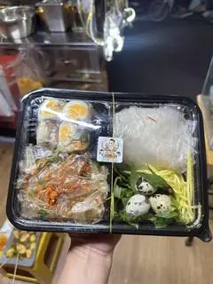 Hình ảnh Combo cuốn - trộn - chấm