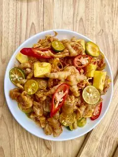 Hình ảnh chân gà sốt thái rút xương sz Trung