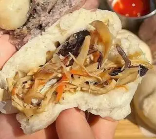 Hình ảnh Bánh Bao Gà Nấm 