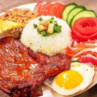 Hình ảnh Cơm Sườn Bì Chả Trứng