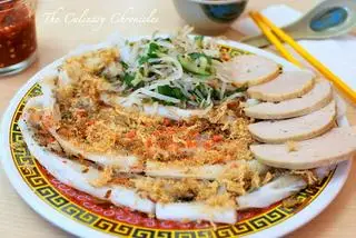 Hình ảnh Bánh cuốn truyền thống đặc biệt