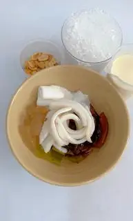 Hình ảnh chè dừa dầm 
