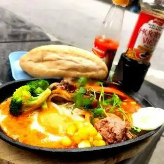 Hình ảnh Bánh Mỳ Chảo