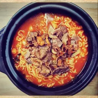 Hình ảnh Mì bò cay