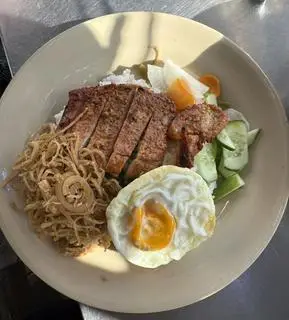 Hình ảnh Cơm Tấm Sườn Bì Chả