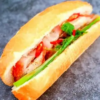 Hình ảnh Bánh mì heo quay