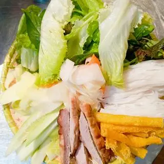 Hình ảnh Nem nướng Nha Trang một mình tôi