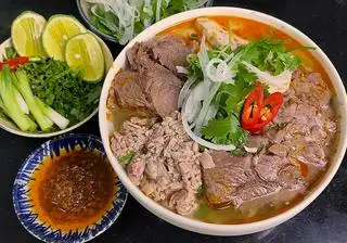 Hình ảnh Bún Bò ( đặc biệt )