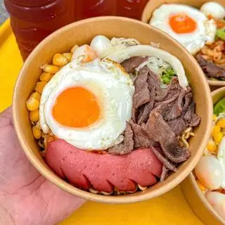 Hình ảnh mì trộn đặc biệt 