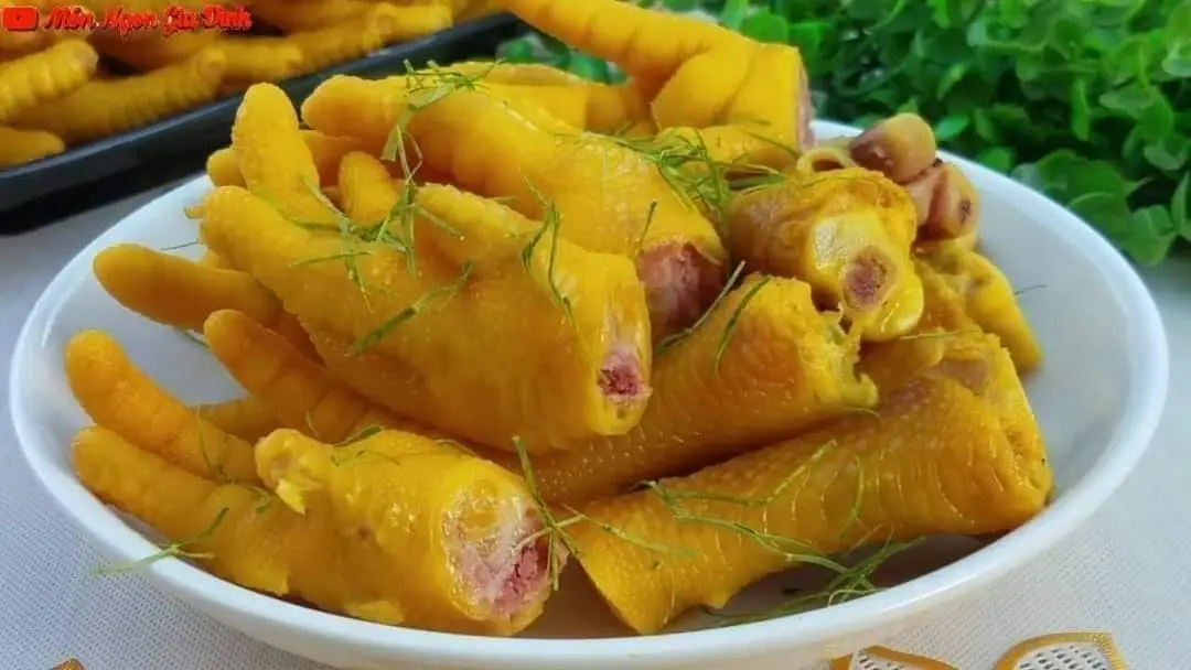 Hình ảnh Chân Gà Muối xuất to