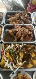 Hình ảnh Cơm sườn non kho khóm 