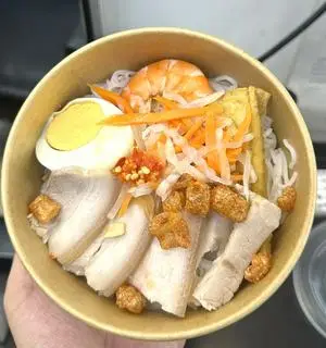 Hình ảnh Bún Thịt Luộc Tai Heo Mắm Nêm