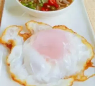 Hình ảnh Trứng ốp la thêm