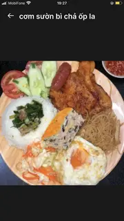 Hình ảnh Cơm Sườn Bì Chả Ốp La