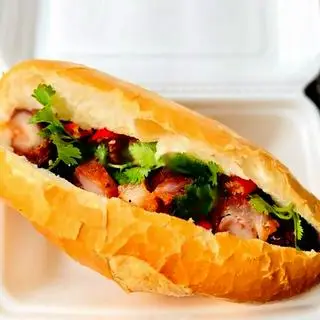 Hình ảnh Bánh mì xá xíu