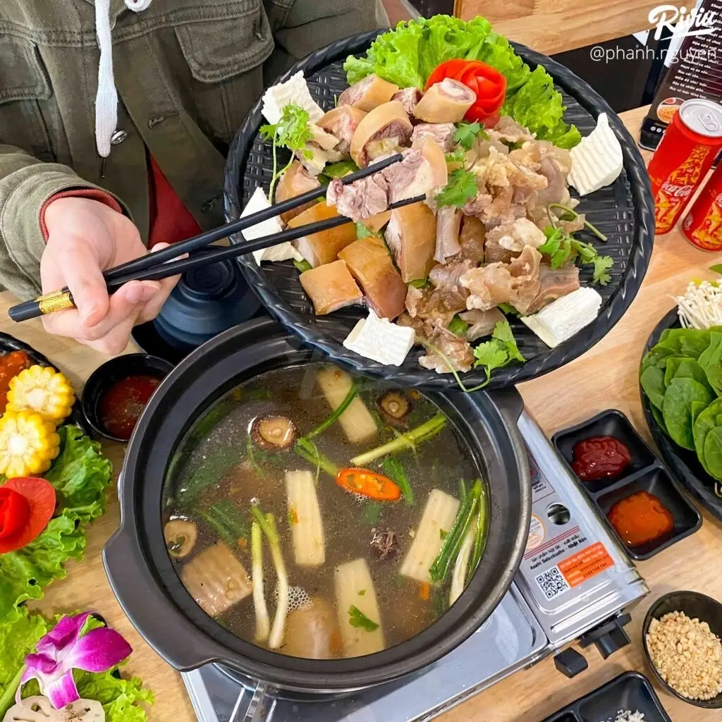 Hình ảnh Lẩu đuôi bò đặc biệt