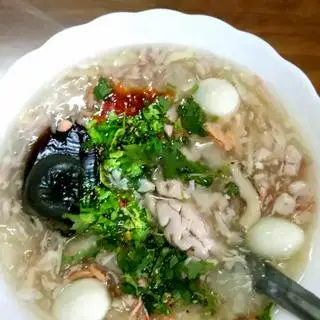 Hình ảnh Súp cua tủy hộp lớn - nửa óc heo