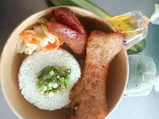 Hình ảnh Ba rọi lạp xưởng