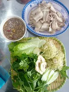 Hình ảnh Bún mắm nêm thịt heo