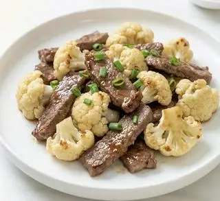 Hình ảnh Bông cải xào bò