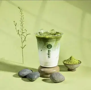 Hình ảnh matcha latte hoa nhài