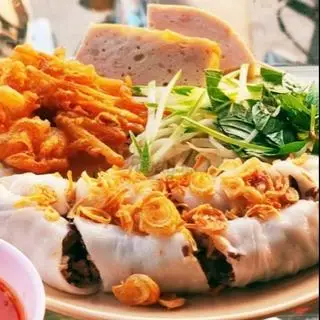 Hình ảnh bánh cuốn thịt bánh giòn