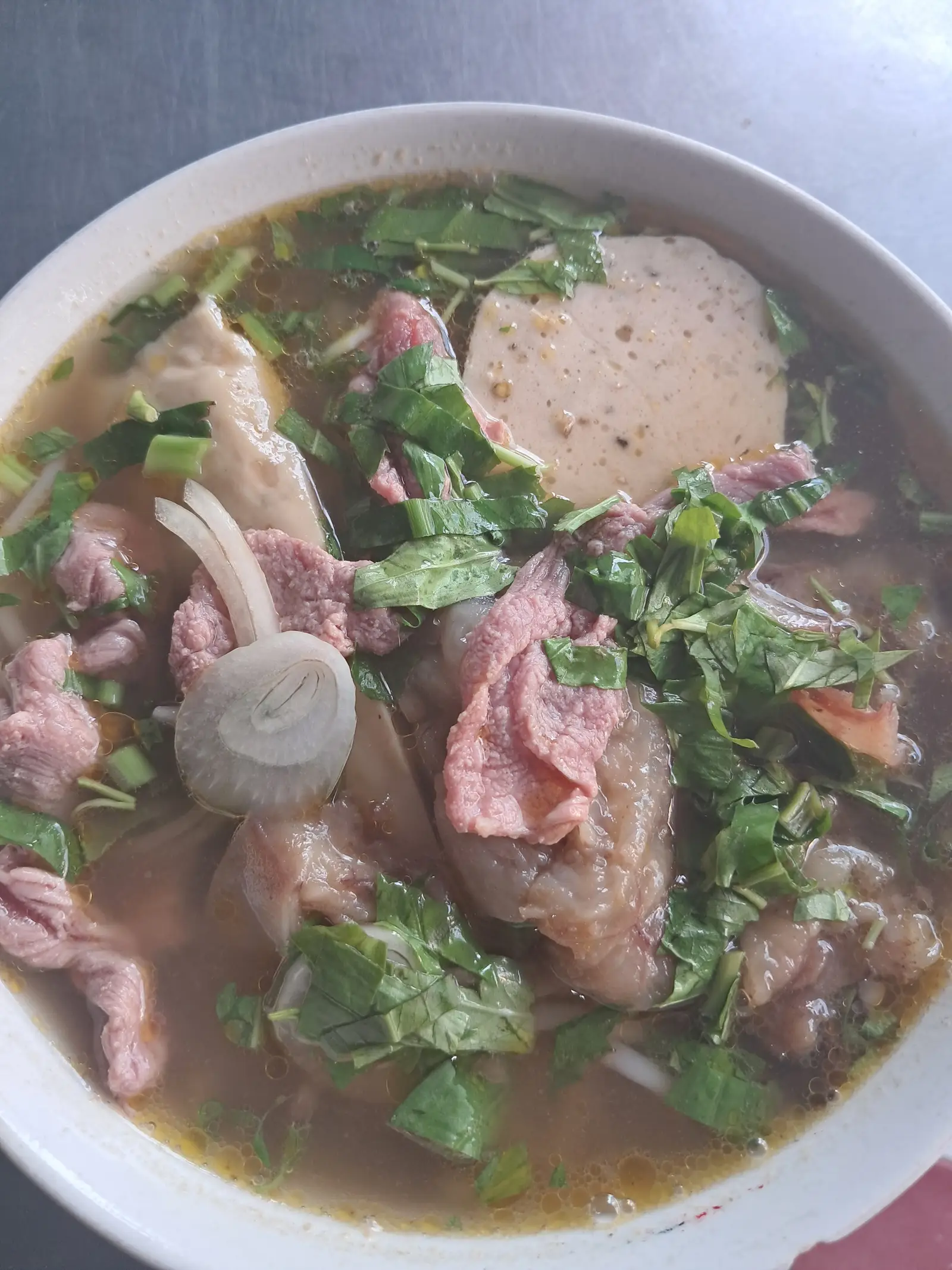 Hình ảnh tái  nạm  chả 