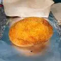 Hình ảnh Gà không lối thoát nửa con