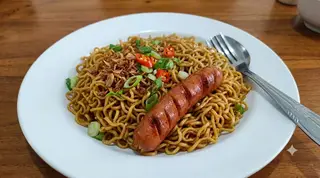 Hình ảnh Mì xúc xích