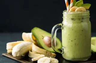 Hình ảnh sinh tố bơ mix chuối 