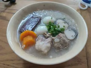 Hình ảnh Cháo sườn thập cẩm