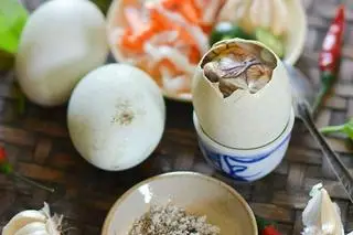 Hình ảnh Hột vịt lộn