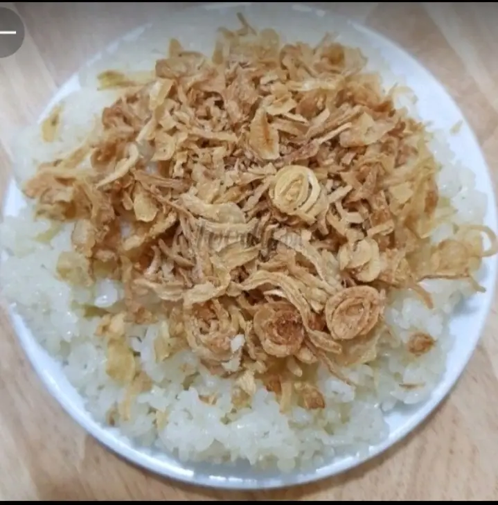 Hình ảnh Xôi nếp hành phi