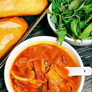 Hình ảnh Phá lấu bánh mì