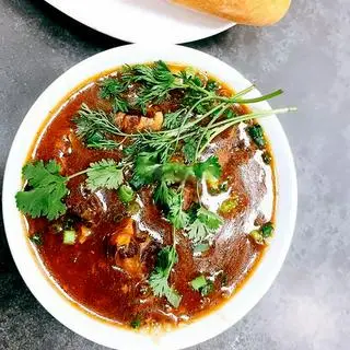 Hình ảnh Bánh mì sốt vang