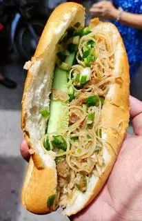 Hình ảnh Bánh Mì Bì Thịt