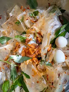 Hình ảnh Bánh phơi sương tỏi phi muối bò