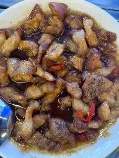 Hình ảnh Cơm thịt kho tiêu