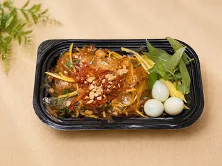 Hình ảnh Bánh tráng trộn truyền thống