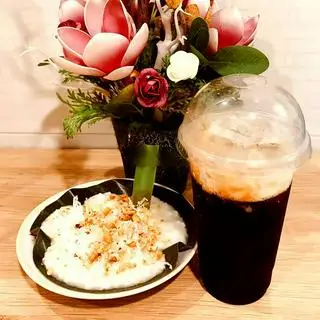 Hình ảnh Cà phê đen - xôi bắp