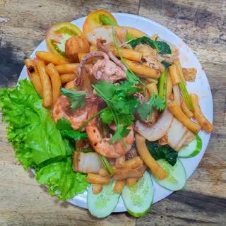 Hình ảnh Nui Xào Hải Sản