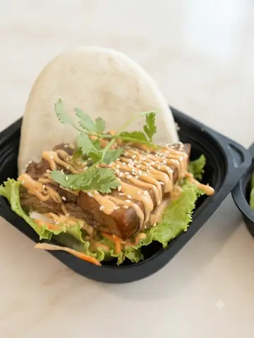 Hình ảnh Bao heo kho rệu
