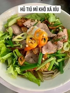 Hình ảnh Hủ tíu mì xá xíu (khô)