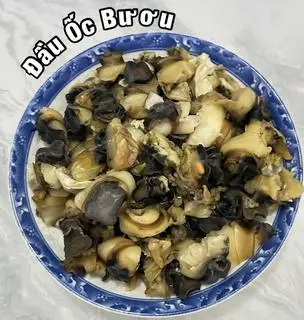 Hình ảnh Đầu ốc bươu xào lá lốp