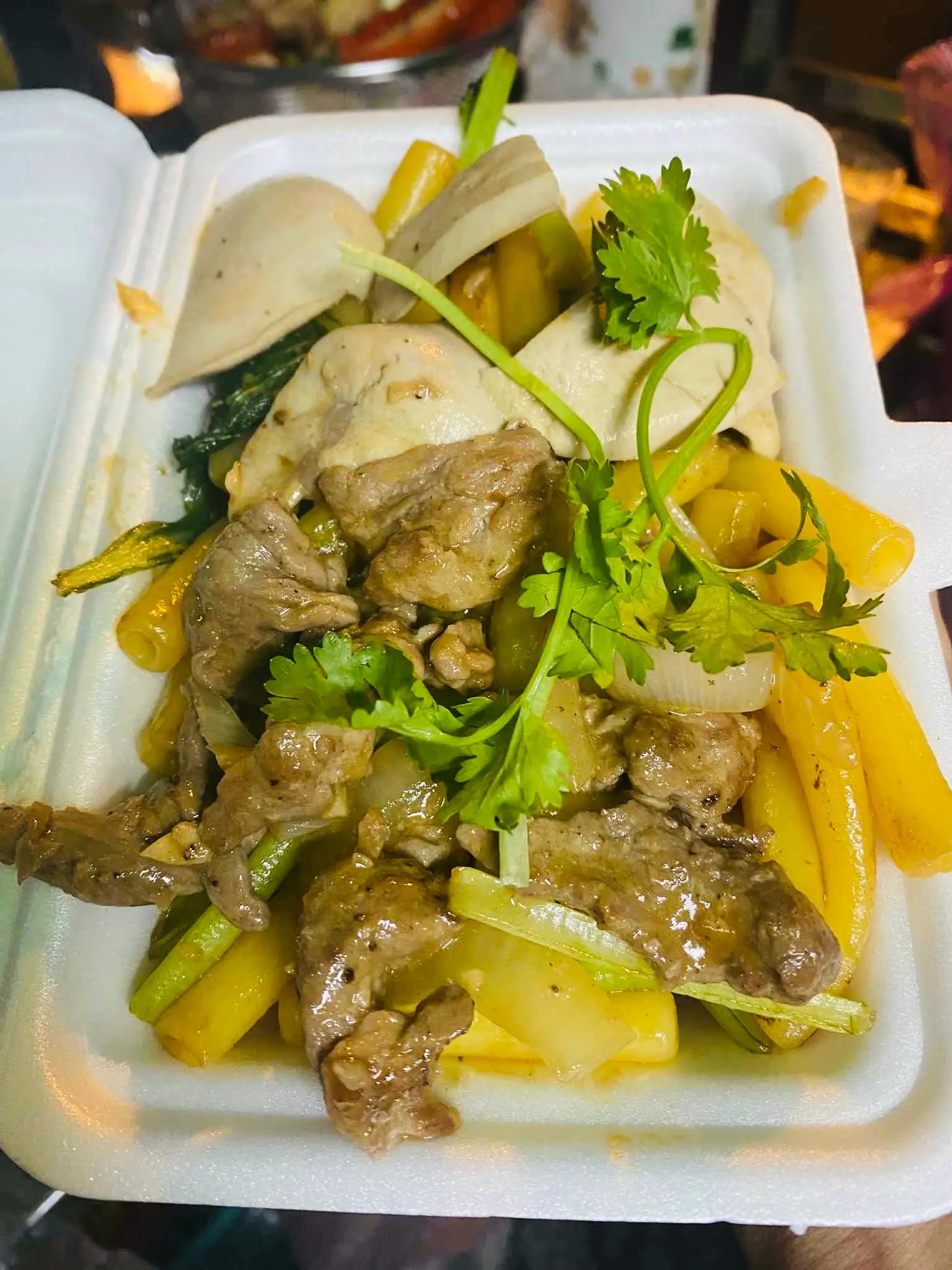 Hình ảnh Nui xào bò cật