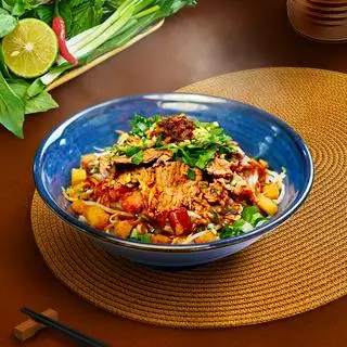 Hình ảnh Bún Bò Trộn Tái 