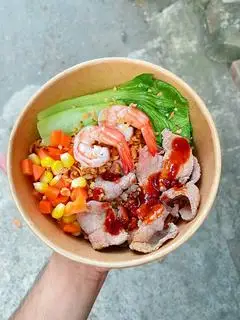 Hình ảnh Mì trộn bò - tôm ( Đồ tươi mua mới mỗi ngày) 