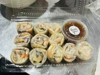 Hình ảnh Bánh tráng lụi chấm mắm me