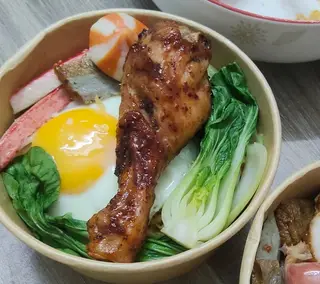 Hình ảnh Mì trộn gà trứng