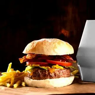Hình ảnh Burger bò Mỹ sốt Burger House
